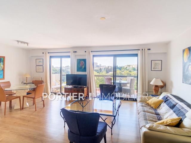 Appartement location à Le Puy, Antibes