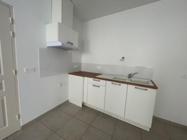 Appartement location à Le Port, Mouliets-et-Villemartin