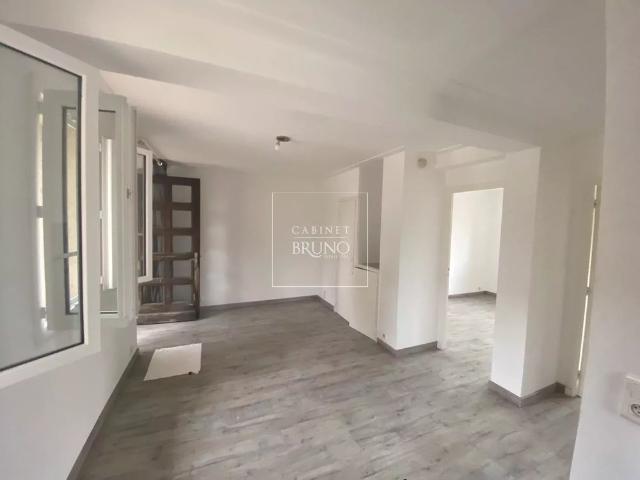 Appartement location à Grasse, La Roquette-sur-siagne