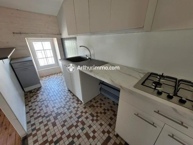Appartement location à Saint-Jean-d'Angély, Saint-jean-d'angély