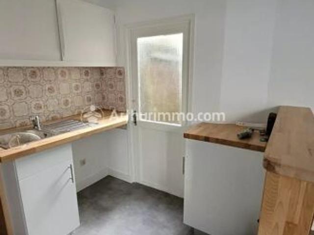 Appartement location à Saint-Jean-d'Angély, Saint-jean-d'angély