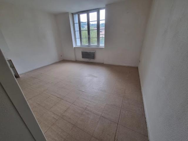 Appartement location à Tournon-sur-Rhône, Lamastre
