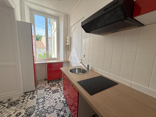 Appartement location à Saintes