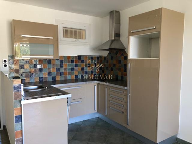 Appartement location à Arrondissement de Toulon, Saint-cyr-sur-mer