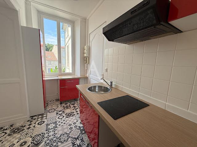 Appartement location à Saintes