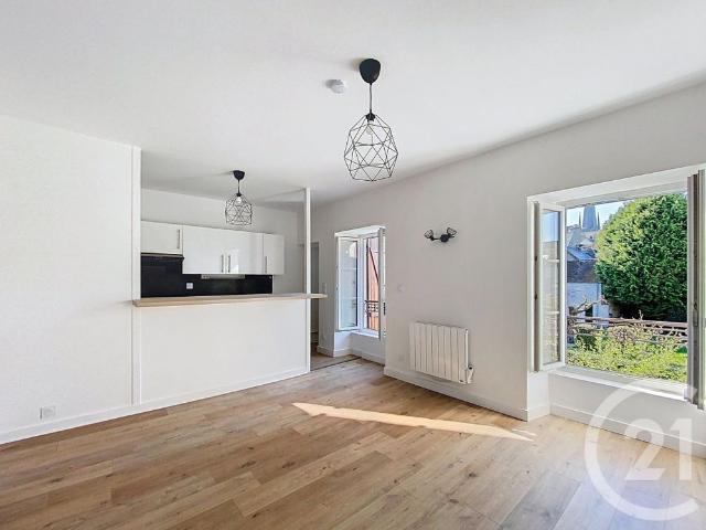 Appartement location à Fontainebleau, Montcourt-fromonville