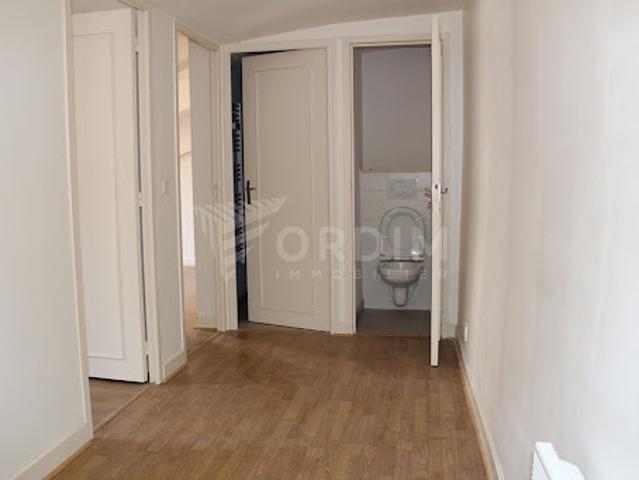 Appartement location à Bassefeuille, Bléneau