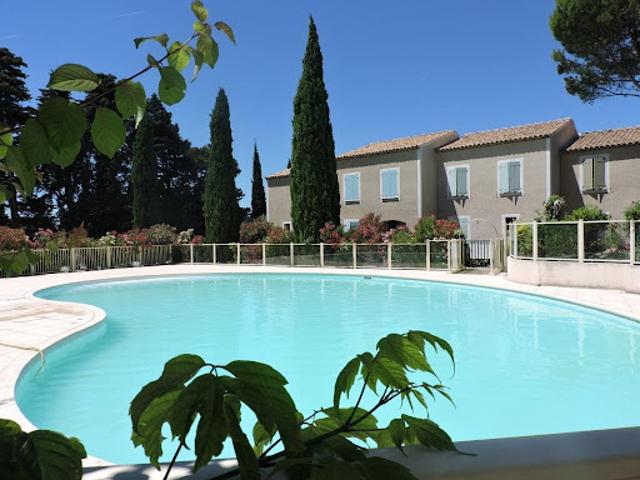 Appartement location à Sainte-cécile-les-vignes
