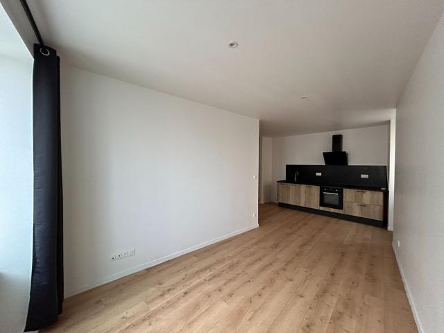 Appartement location à France métropolitaine, Alba-la-romaine