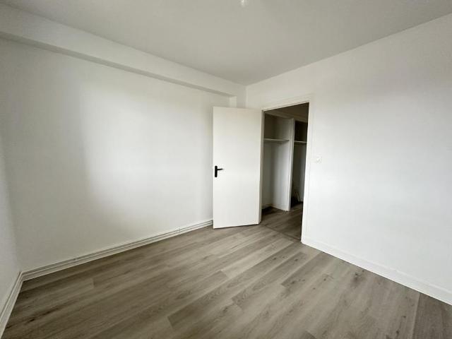 Appartement location à La Ville, Le Passage