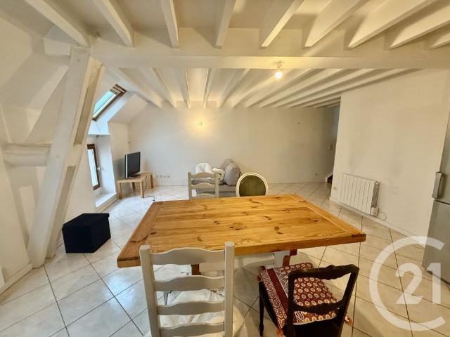 Appartement location à Fontainebleau, Montcourt-fromonville