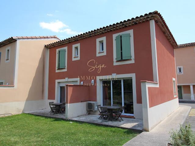 Appartement location à Rousset, Bouches-du-Rhône