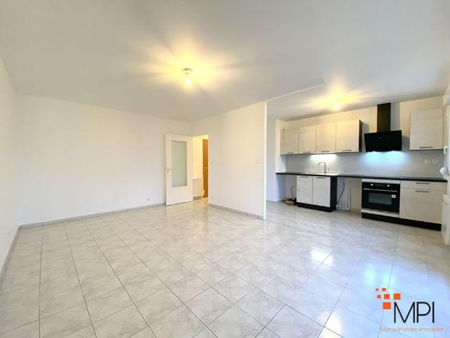 Appartement location à La Haie Fossard, Bréal-sous-Montfort