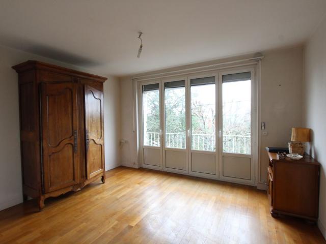 Appartement location à Cosne-Cours-sur-Loire, La Charité-sur-loire