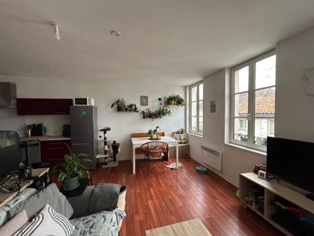 Appartement location à Saintes