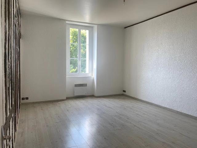 Appartement location à Mirande, Barcelonne-du-gers