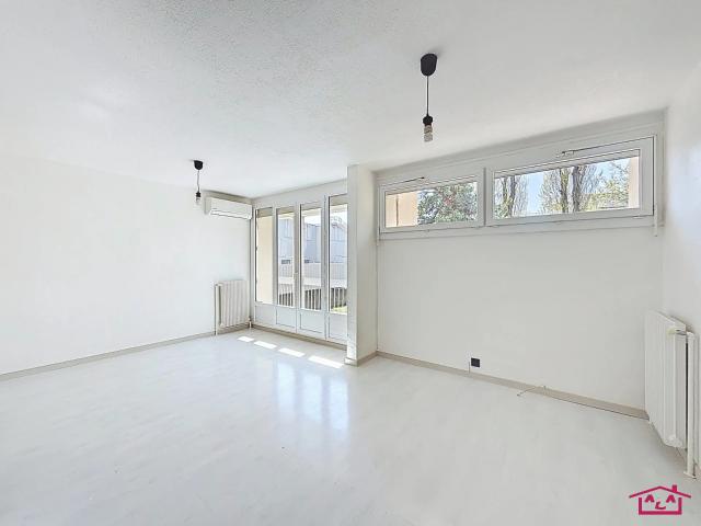 Appartement location à Zone industrielle des Vouillants, Fontaine