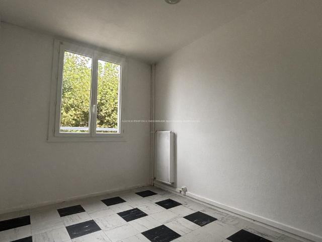 Appartement location à Nyons, Saint-paul-trois-châteaux