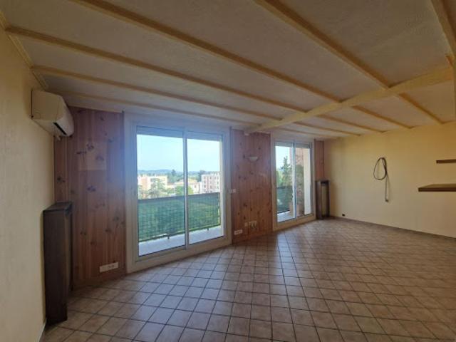 Appartement location à Nîmes, Pont-saint-esprit