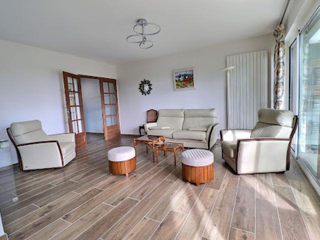 Appartement location à Saint-Germain-en-Laye, L'etang-la-ville