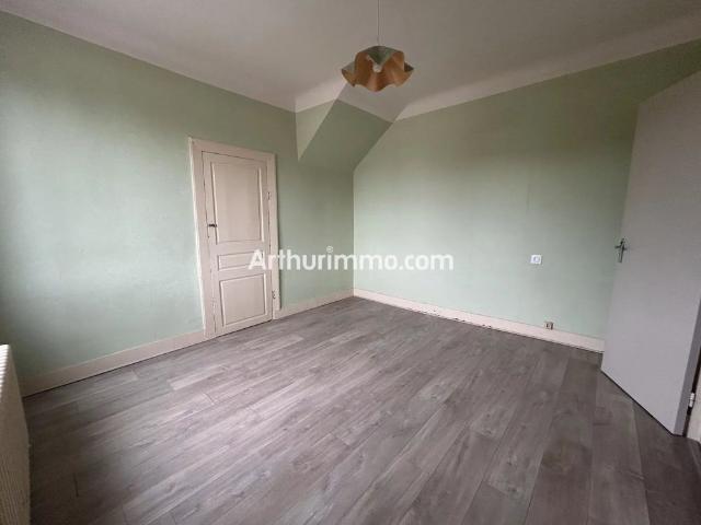 Appartement location à Chaussin, Jura