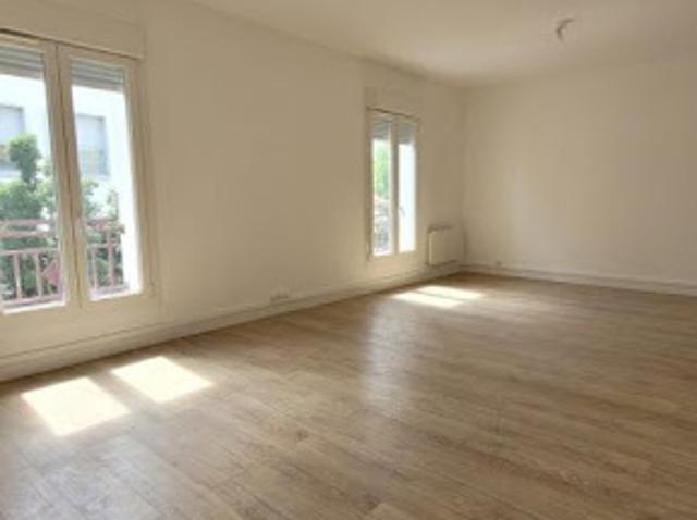 Appartement location à La Courneuve, 4000 Nord