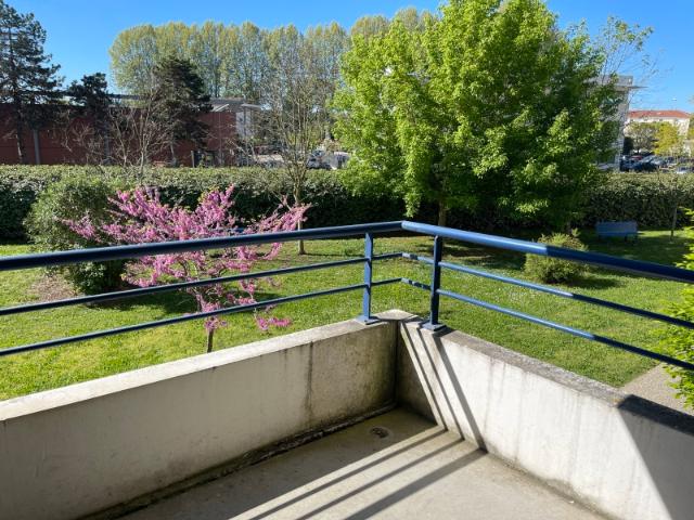 Appartement location à France métropolitaine, Clermont-dessous