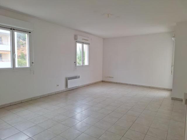 Appartement location à Arrondissement de Draguignan, Saint-raphaël