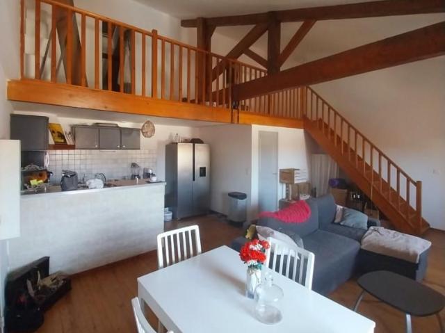 Appartement location à Gueyrosse, Moulon