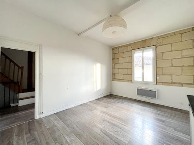 Appartement location à La Croix, Bourg
