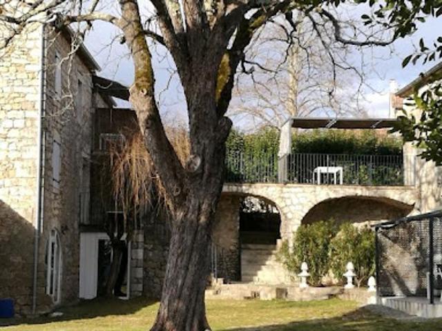Appartement location à Casteljau, Berrias-et-Casteljau