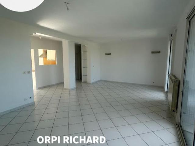 Appartement location à Arrondissement de Toulon, Six-fours-les-plages