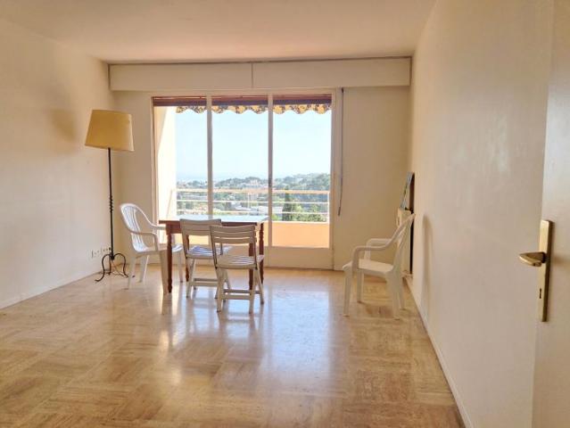 Appartement location à Grasse, Le Cannet