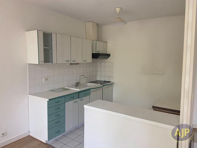 Appartement location à Saintes