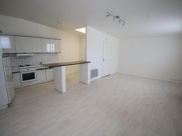 Appartement location à Isles-sur-Suippe, Marne