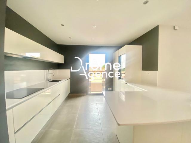 Appartement location à Tournon-sur-Rhône, Tournon-sur-rhône