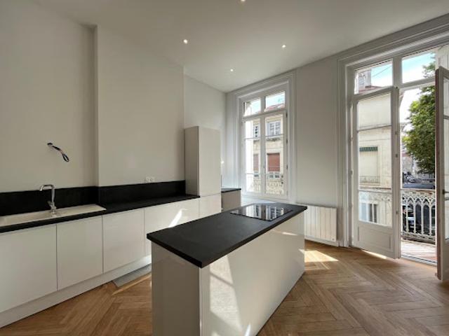 Appartement location à Saint-Étienne, Saint-etienne