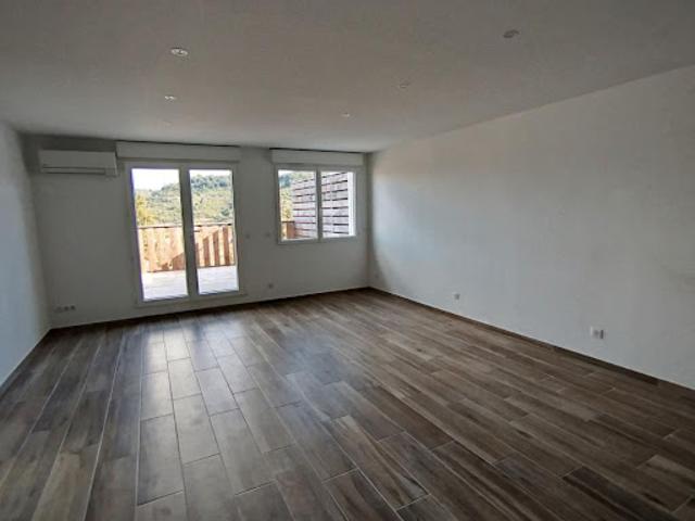 Appartement location à Largentière, Les Vans