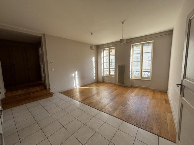 Appartement location à France métropolitaine, Clermont-dessous