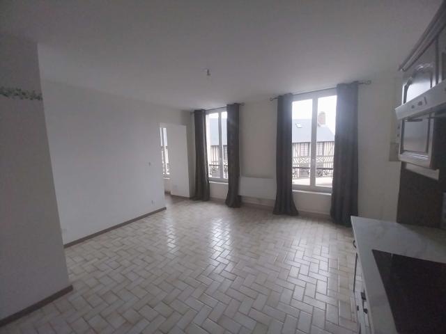 Appartement location à Bernay, Thiberville