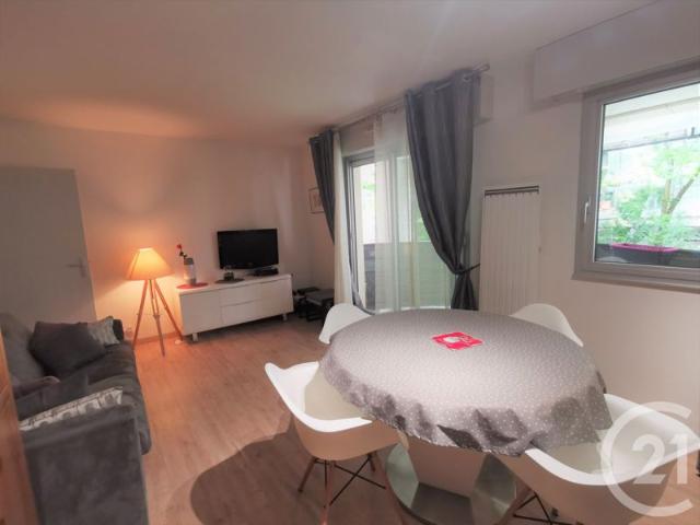 Appartement location à Nanterre, Courbevoie