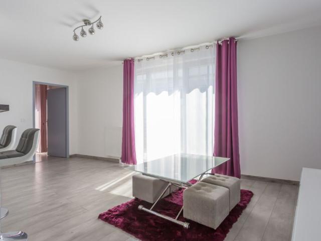Appartement location à Fleury-Mérogis, Essonne