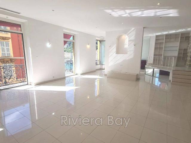 Appartement location à Le Port, Nice
