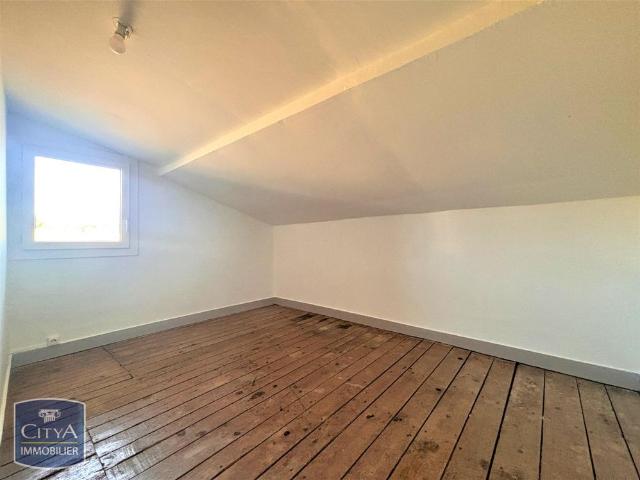 Appartement location à Le Bourg Nord, Saint-Quentin-de-Baron