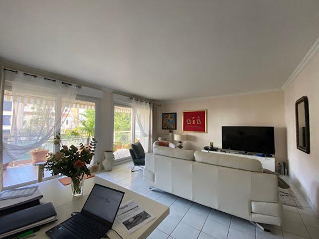 Appartement location à La Tour-de-Salvagny, Rhône