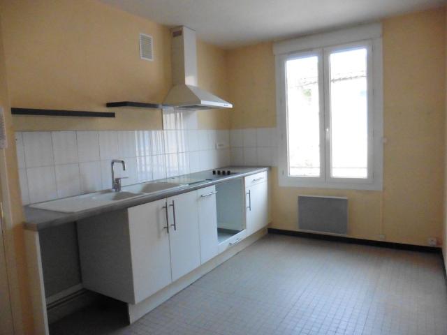 Appartement location à Nîmes, Pont-saint-esprit