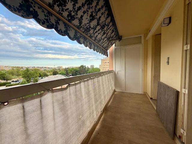 Appartement location à Saint-Laurent-du-Var, Alpes-Maritimes