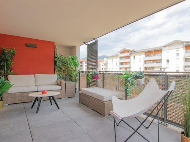 Appartement location à Gex, Cessy