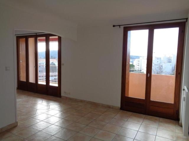 Appartement location à Arrondissement de Draguignan, Draguignan