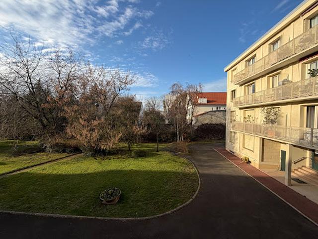 Appartement location à France métropolitaine, Saint-cloud